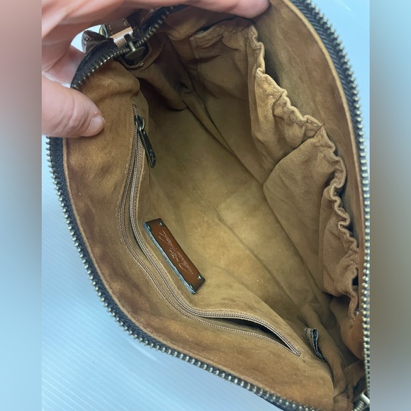 Patricia Nash Poppy Floral Bird Leather Map Crossbody - Picture 6 of 13